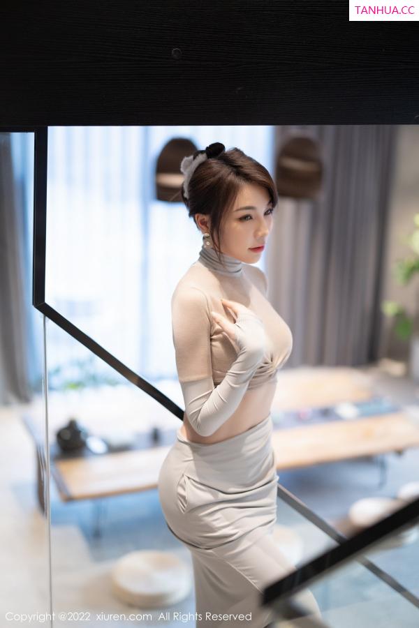 陈芝 芝芝Booty [XiuRen]高清写真图 2022.11.22 No.5895 徐莉芝Booty 黑丝美腿第19张图片